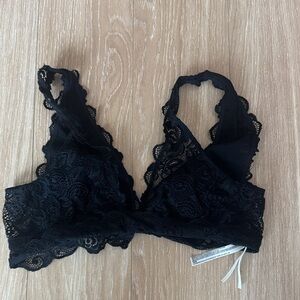 Free People intimates Black Lace Bralette medium never worn
